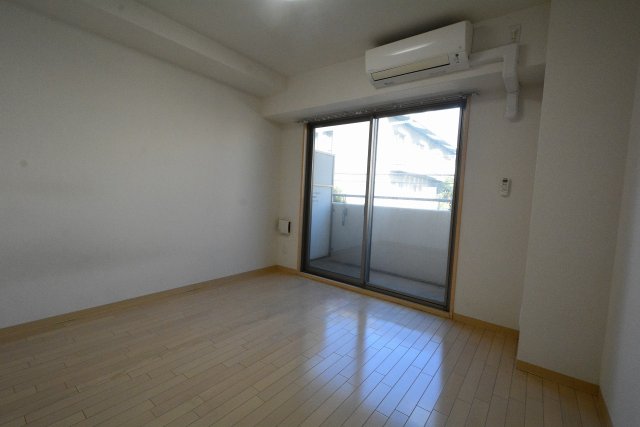 居室・リビング　エアコン付きで初期費用を抑えたい方にもおすすめです。