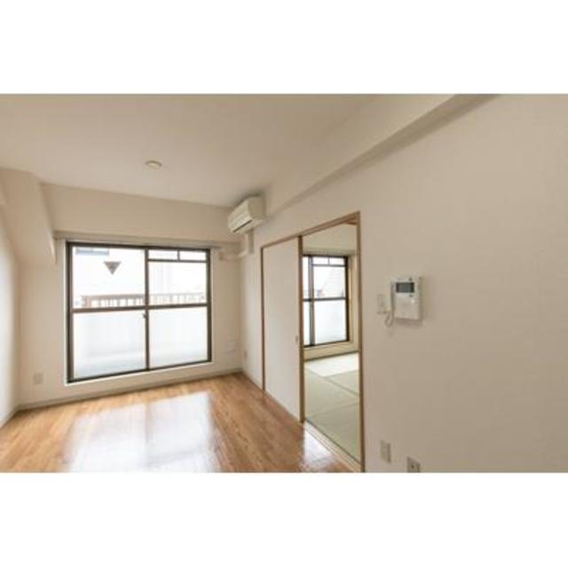 居室・リビング　※写真は同タイプ住戸です。