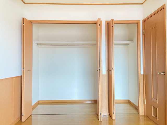 収納　広めの間口で工夫して収納できますね☆