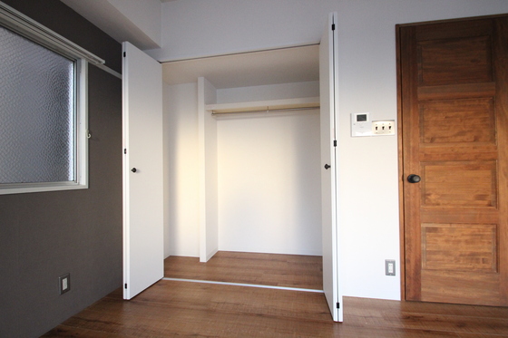 収納　※別部屋の写真です