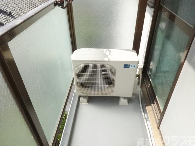 バルコニー　バルコニー完備です。
