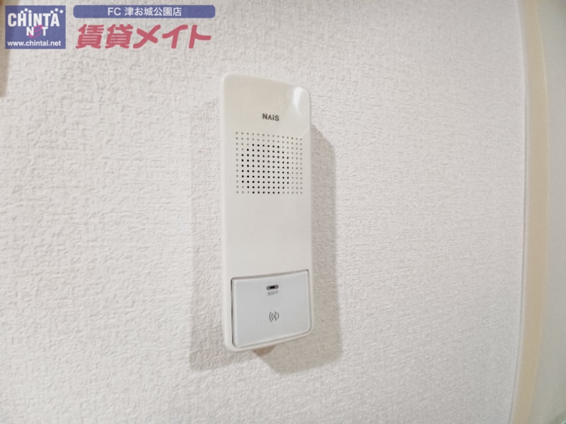 セキュリティ　同型参考写真