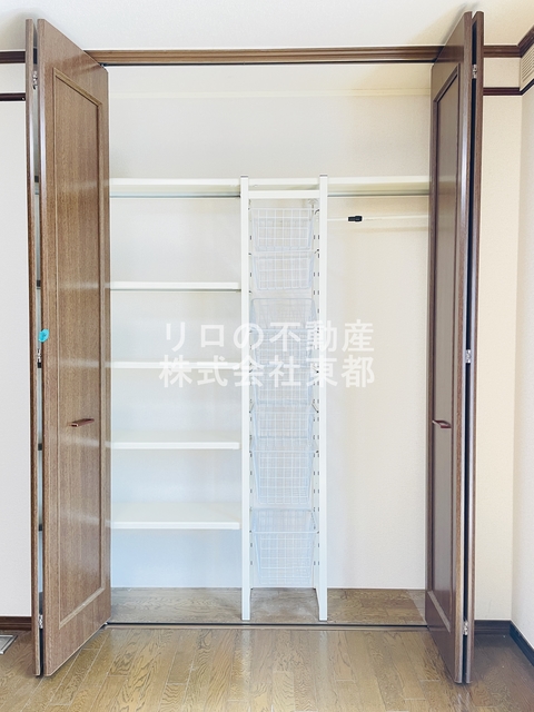 収納　奥行のある収納付です！増えがちな荷物をもスッキリ収納できます