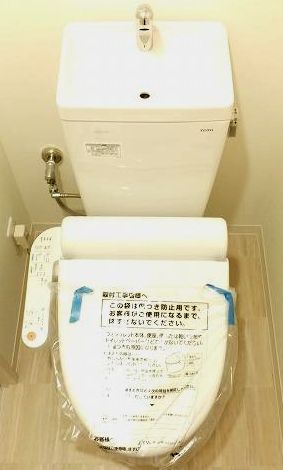 トイレ　同マンション別部屋参照