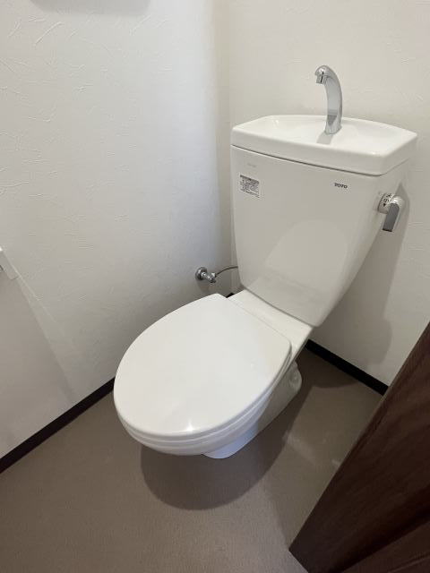 トイレ　同仕様