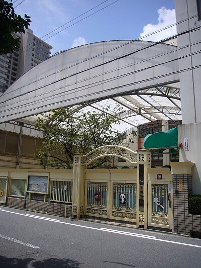 中学校　大阪市立天満中学校（中学校）まで1031m