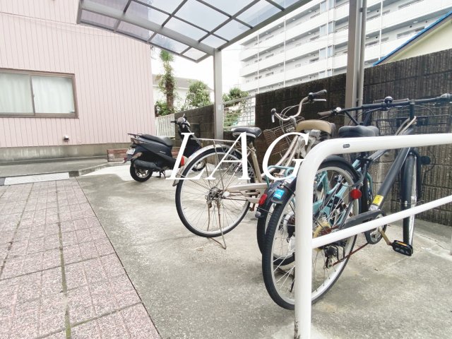 その他共有部分　駐輪場です。