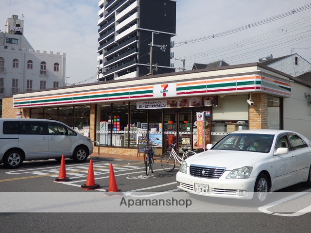 コンビニ　セブンイレブン（コンビニ）まで600m