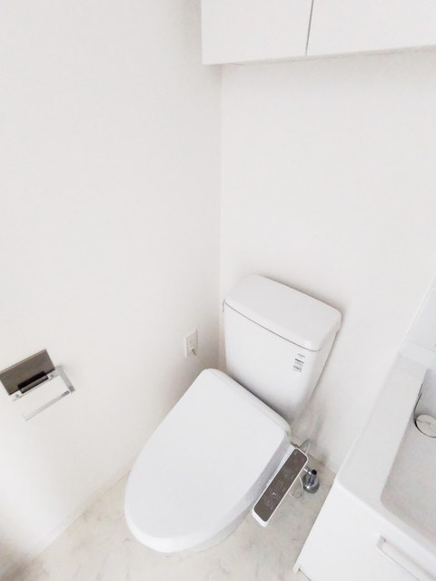 トイレ　別部屋同仕様
