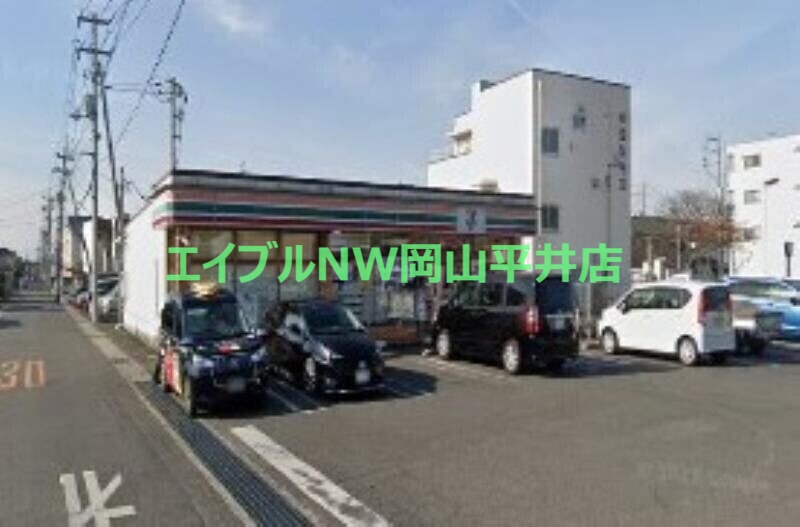 コンビニ　セブンイレブン岡山西大寺駅前店（コンビニ）まで875m