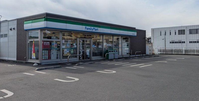 コンビニ　ファミリーマート千葉仁戸名店（コンビニ）まで1220m