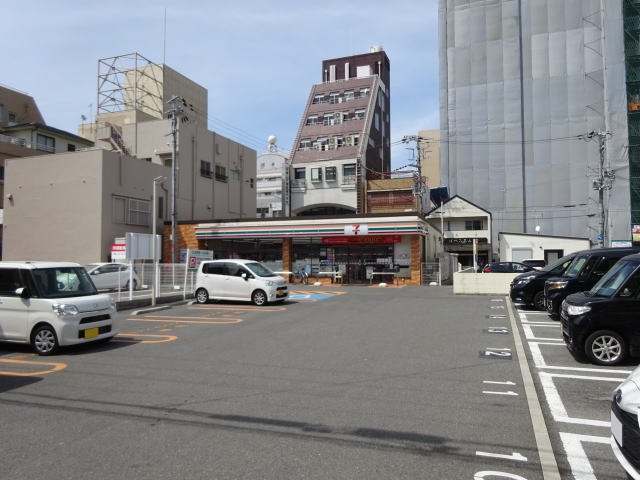 コンビニ　セブンイレブン和歌山京橋店様（コンビニ）まで150m