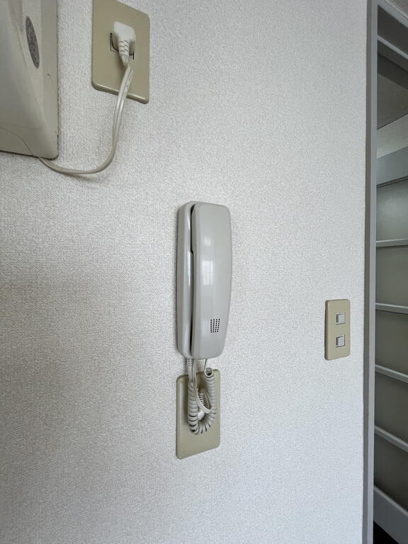 セキュリティ　※退去予定の為、別部屋参考写真