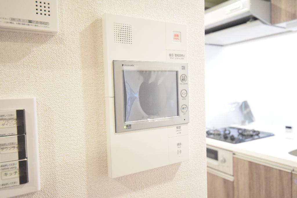 セキュリティ　カメラ付インターホン