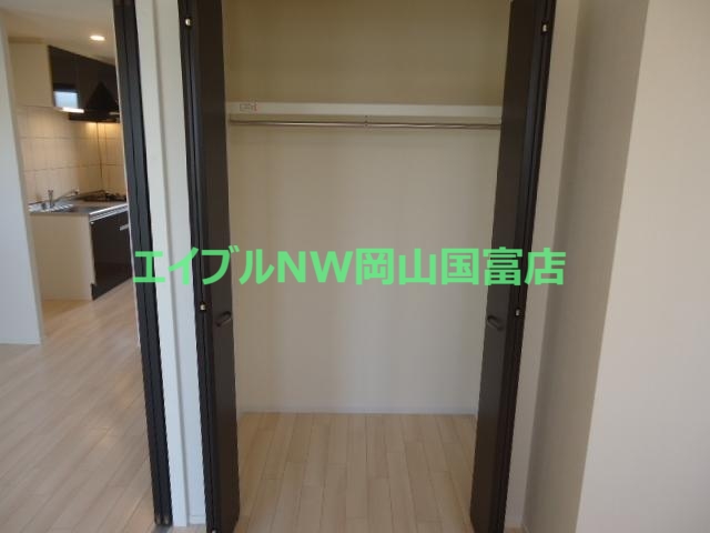 収納　クローゼット