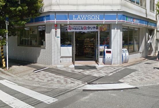 コンビニ　ローソン（コンビニ）まで4m