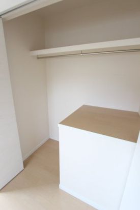 その他　ちょっとした収納スペースも充実しています