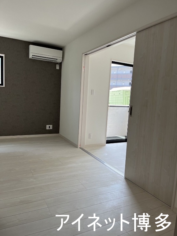 その他　白のフローリングで綺麗なお部屋です。