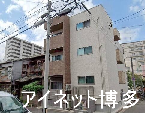 建物外観　閑静な住宅街にあります