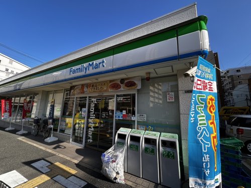 コンビニ　ファミリーマート 波除二丁目店（コンビニ）まで266m