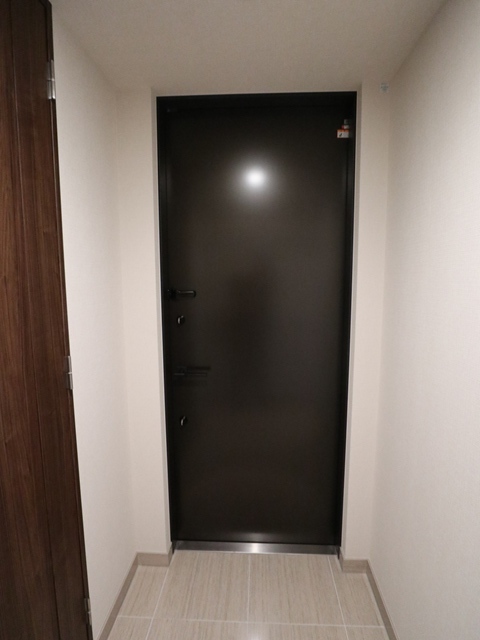 玄関　※写真は同タイプ住戸です。
