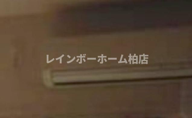 エントランス　落ち着いたエントランスです
