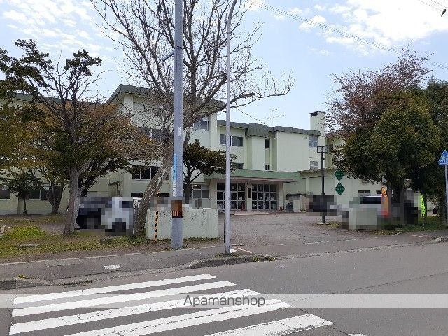 小学校　和光小学校（小学校）まで1500m