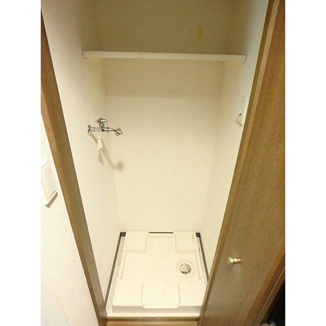 収納　室内洗濯機置き場