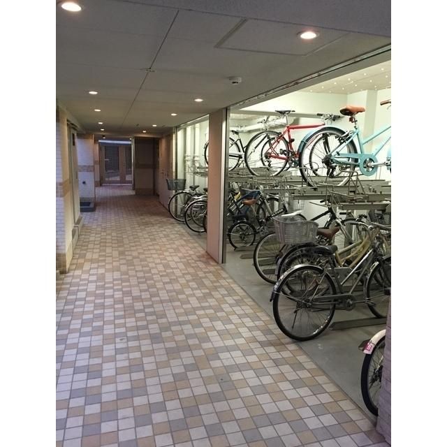 駐車場　駐輪場