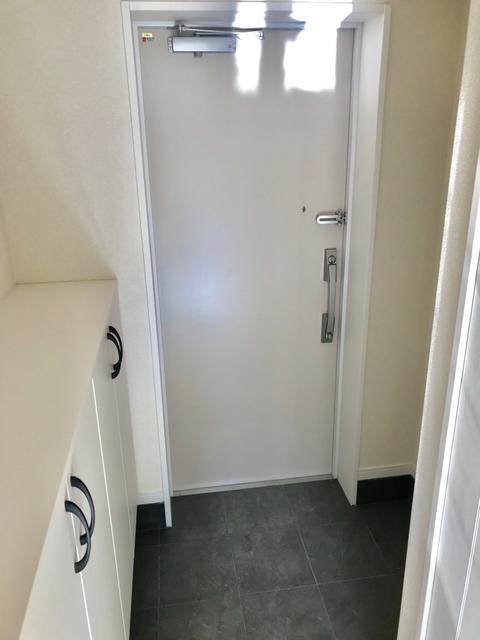 玄関　★お問い合わせは044-299-8985★
