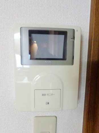 セキュリティ　★モニター付きインターホンで来客時も安心★