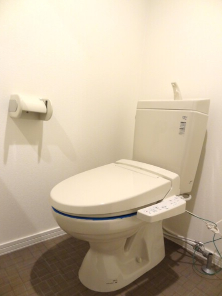 トイレ　ゆったりとした空間のトイレです