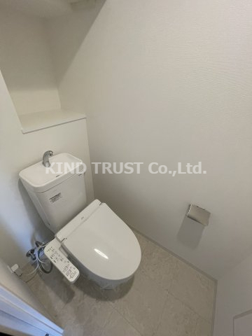 トイレ　落ち着いたトイレです