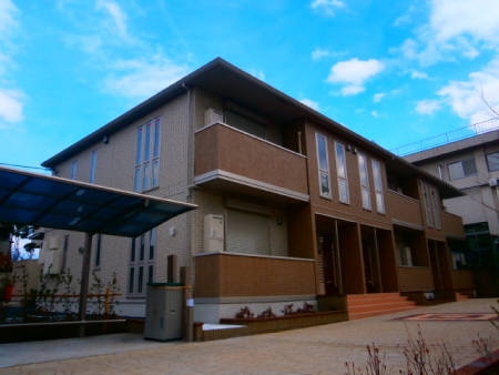 建物外観　新青梅街道近くで車で通勤される方にも便利です。
