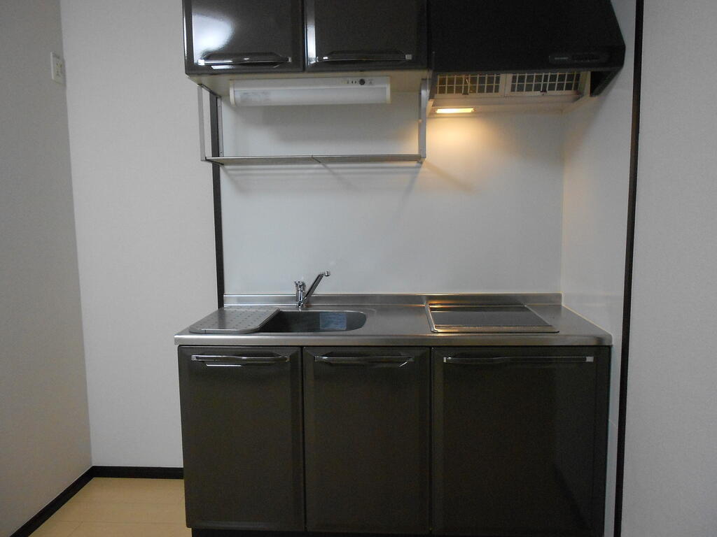 キッチン　同タイプ同モデルを使用