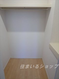 収納　ウォークインクローゼット