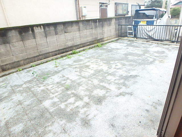 庭　図面と現状に相違がある場合には現状を優先