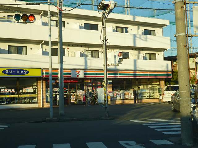 コンビニ　セブンイレブン「横浜日吉5丁目店」（コンビニ）まで283m