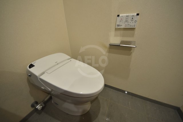 洗面設備　エスライズ堂島川　独立洗面台