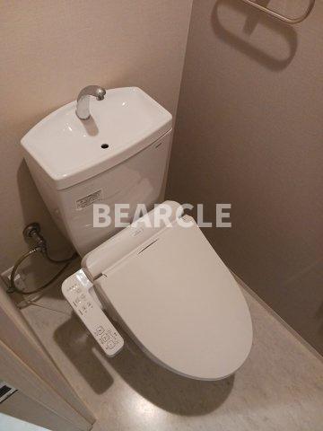 トイレ　清潔感のあるトイレです