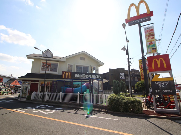 飲食店　マクドナルド 仁和寺店（飲食店）まで956m