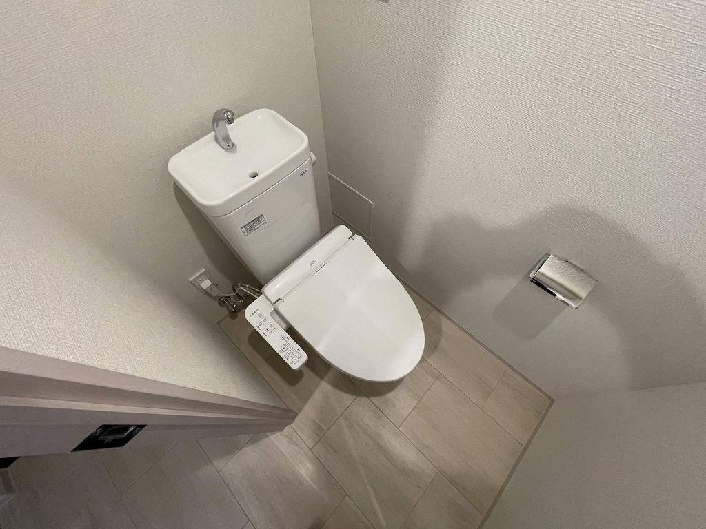 トイレ　トイレ