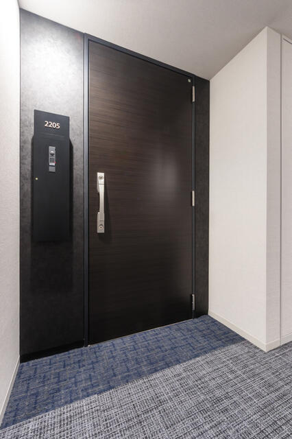 玄関　※写真は同タイプ住戸です。