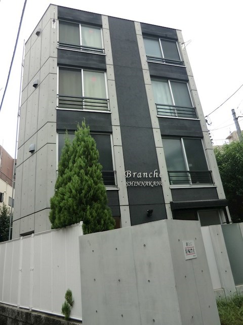 建物外観　おしゃれな外観