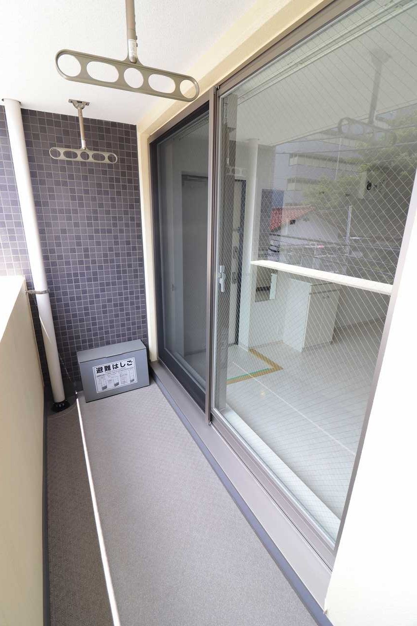 バルコニー　※同物件、別部屋になります。