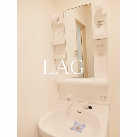 洗面設備　洗面台です。