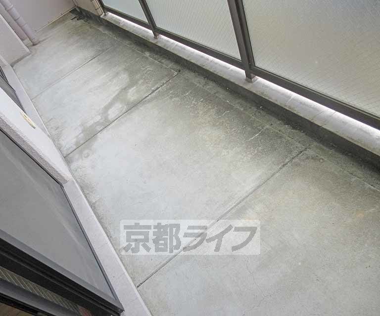 バルコニー　かなり広いバルコニーです・