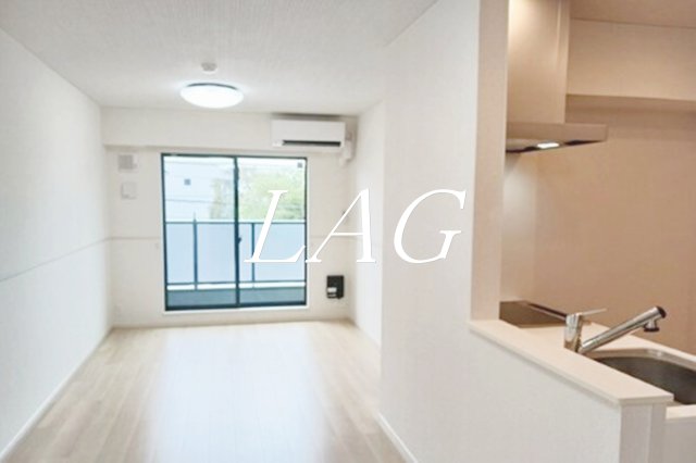 居室・リビング　洋室のお部屋です。（同仕様です。）