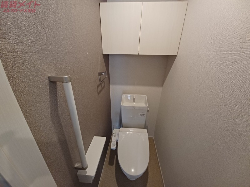 トイレ　同型タイプ画像