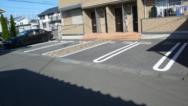 駐車場　敷地内駐車スペース